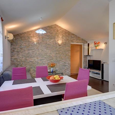 מדולין Holiday Home Jasminka מראה חיצוני תמונה