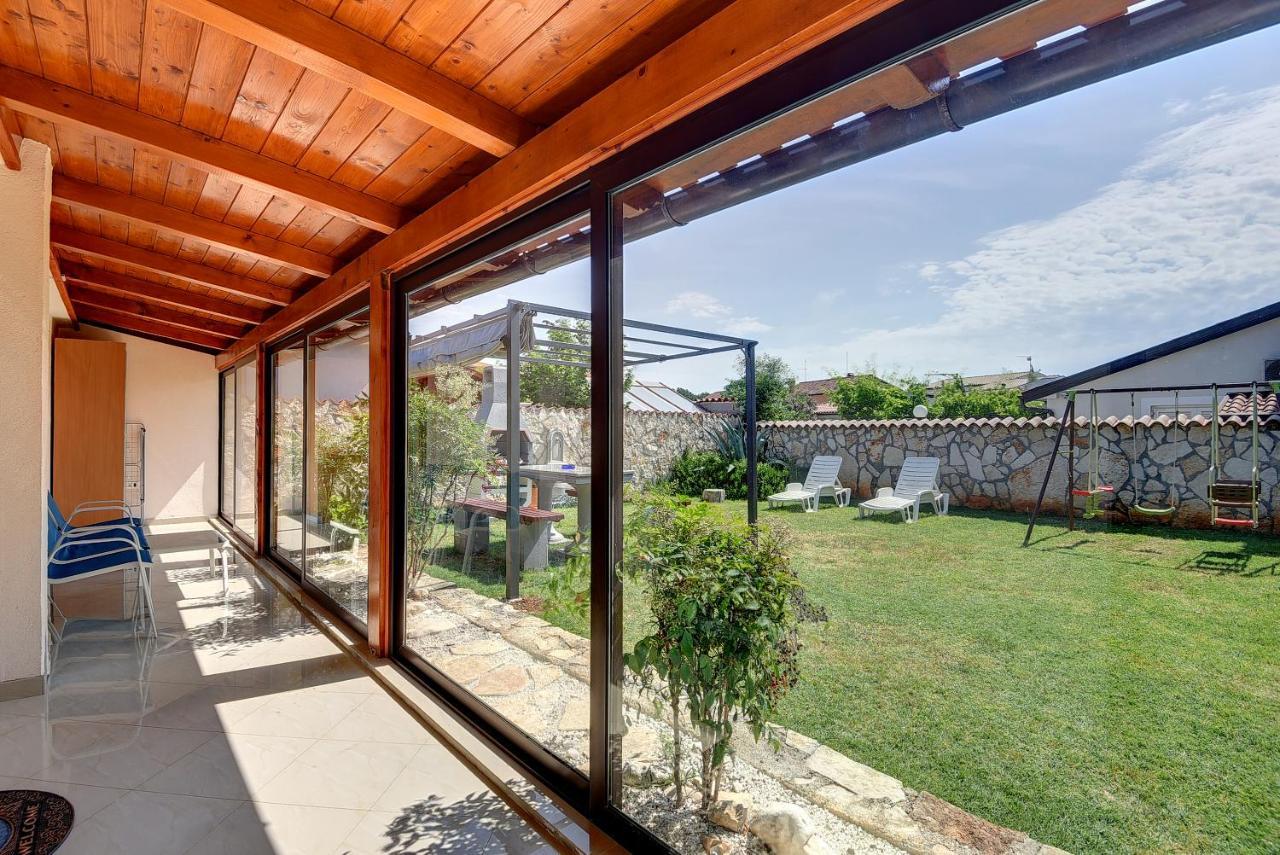מדולין Holiday Home Jasminka מראה חיצוני תמונה